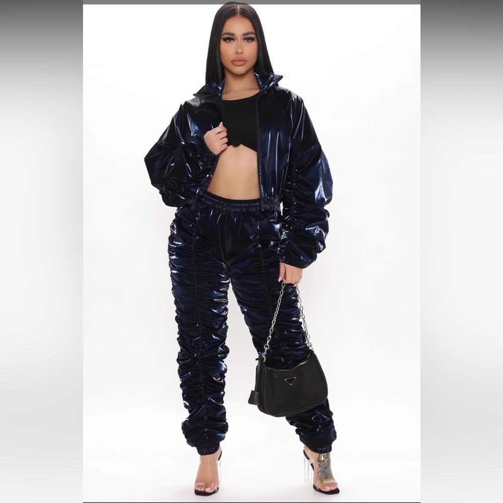 Navy Ruched Jogger Set 🌟